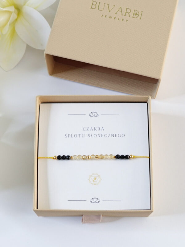 bransoletka czakra splotu słonecznego z cytrynem i turmalinem w pudełku