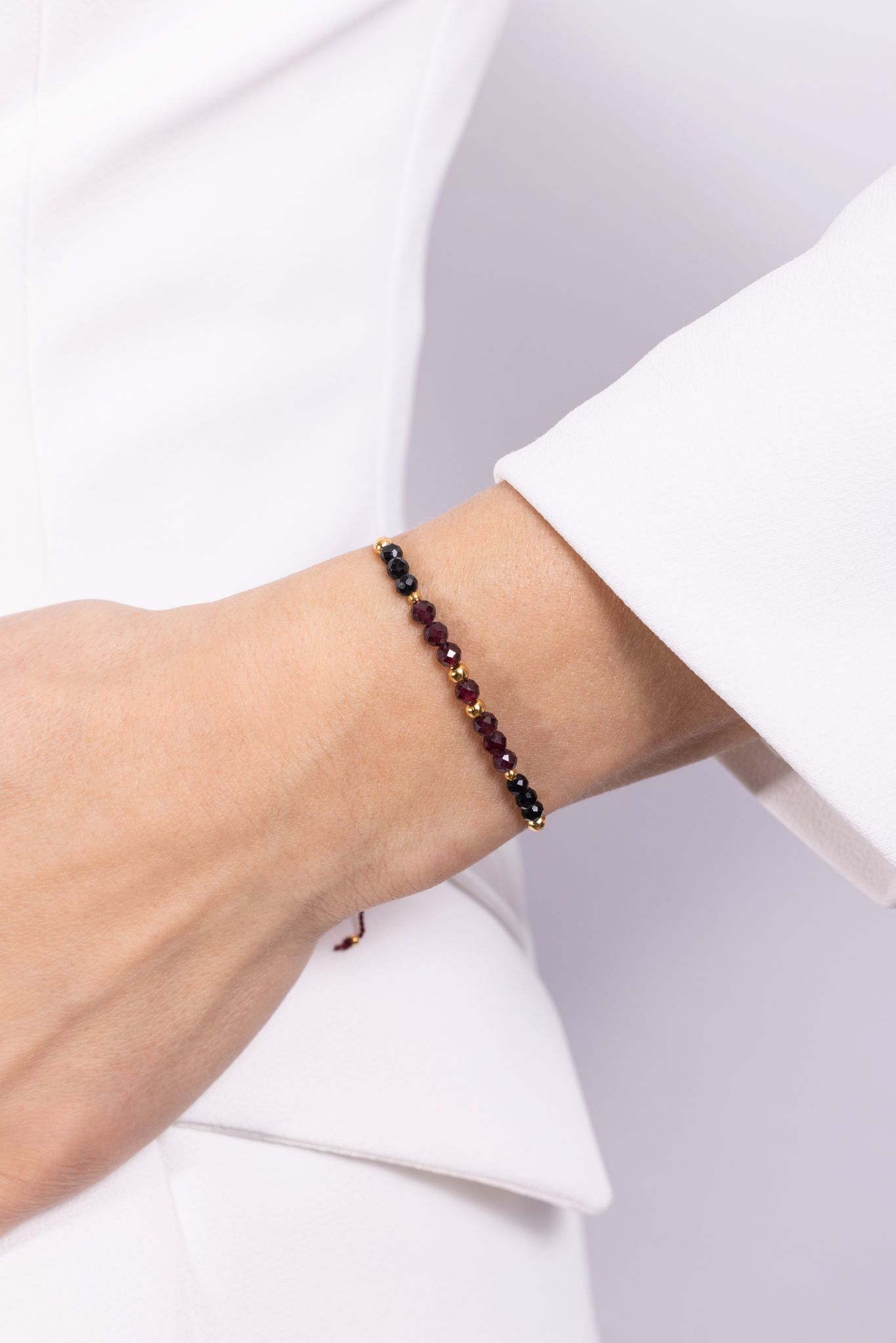 bransoletka na nici jedwabnej czakra podstawy z granatem