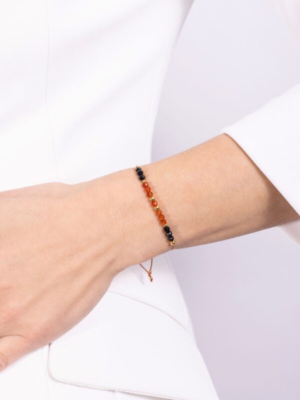 bransoletka czakry sakralnej z karneolem na sznurku