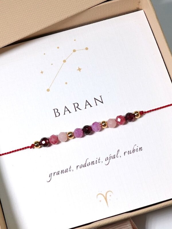 Bransoletka dla znaku zodiaku Baran na sznurku z kamieniami naturalnymi.