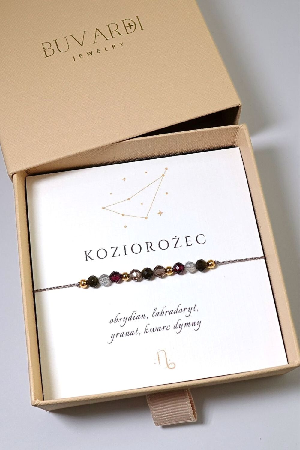 Bransoletka zodiakalna KOZIOROŻEC na sznurku - obsydian, labradoryt, granat, kwarc dymny - obrazek 3