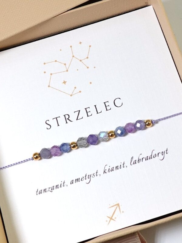 Bransoletka dla znaku zodiaku Strzelec na sznurku z kamieniami naturalnymi: tanzanit, ametyst, kianit, labradoryt