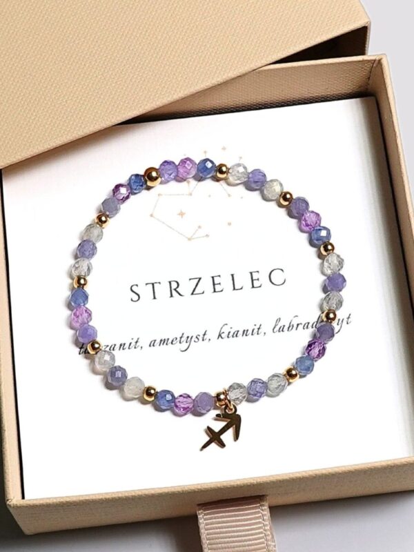 Bransoletka dla Strzelca z kamieni naturalnych na gumce.